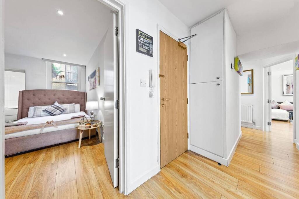 3 Bedroom Apartment In Haymarket Central London Sleep 10 Hy2 Kültér fotó