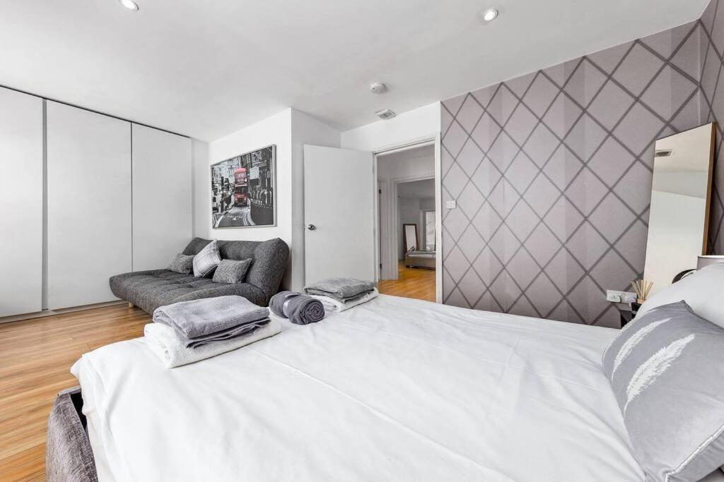 3 Bedroom Apartment In Haymarket Central London Sleep 10 Hy2 Kültér fotó