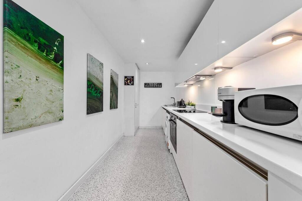 3 Bedroom Apartment In Haymarket Central London Sleep 10 Hy2 Kültér fotó