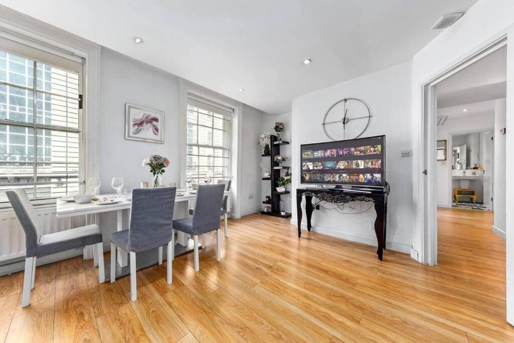 3 Bedroom Apartment In Haymarket Central London Sleep 10 Hy2 Kültér fotó